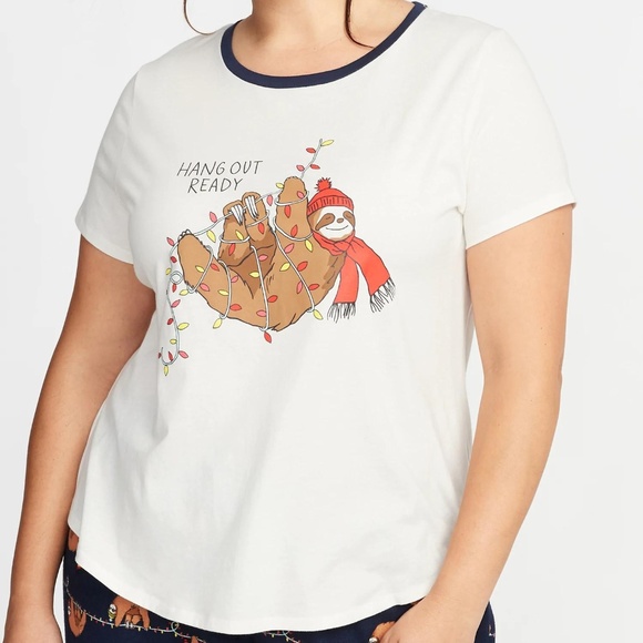 Old Navy Tops - Old Navy EveryWear Christmas Graphic Plus-Size Tee